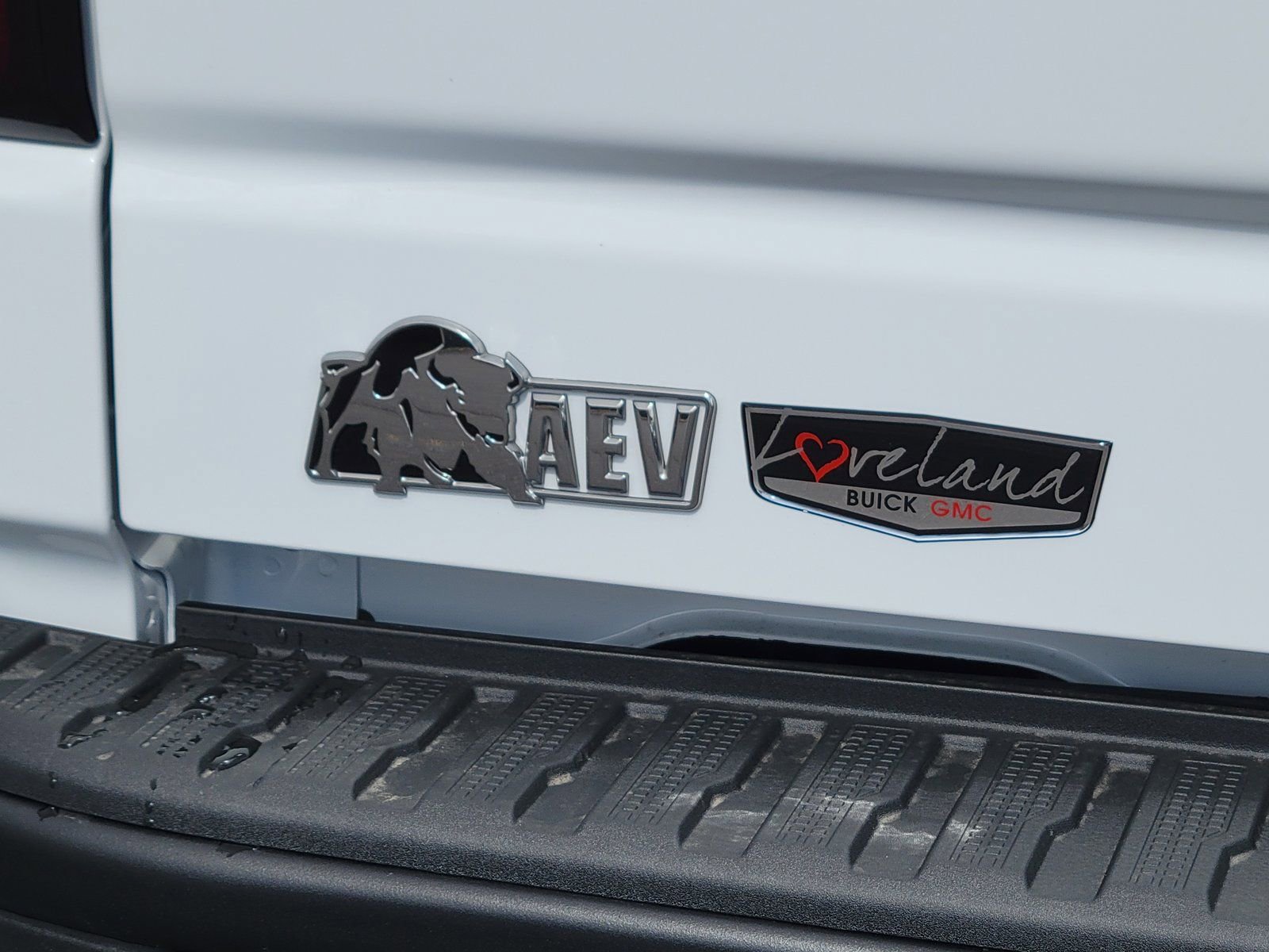 New 2026 GMC Sierra 1500 AT4X w/ AT4X AEV Edition image 11