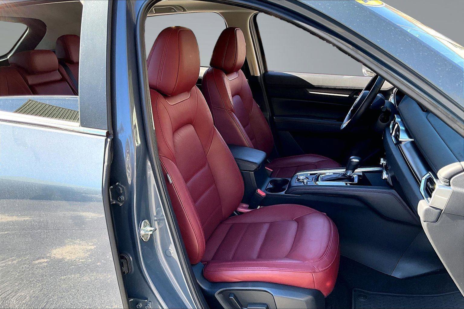 Used 2023 MAZDA CX-5 Carbon Edition image 8