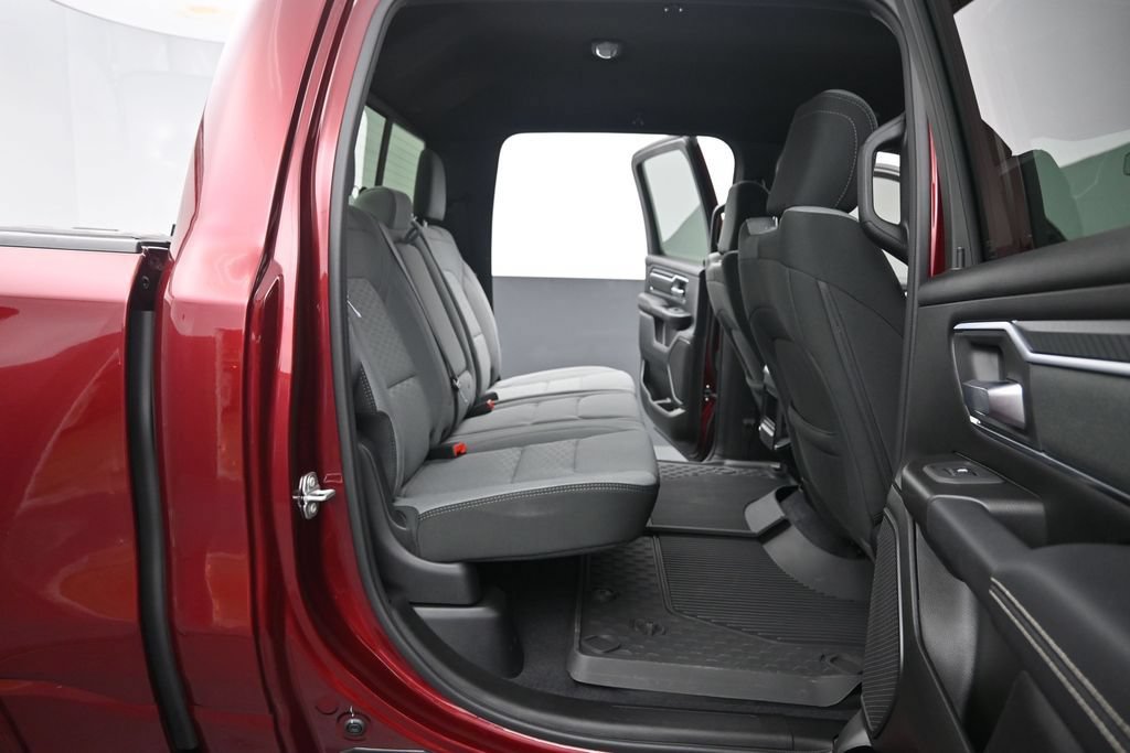 Used 2025 RAM 1500 Big Horn AWD/4WD image 15