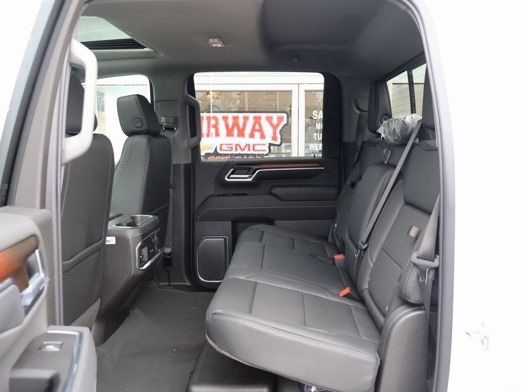 New 2026 GMC Sierra 3500 Denali w/ Denali Reserve Package image 28