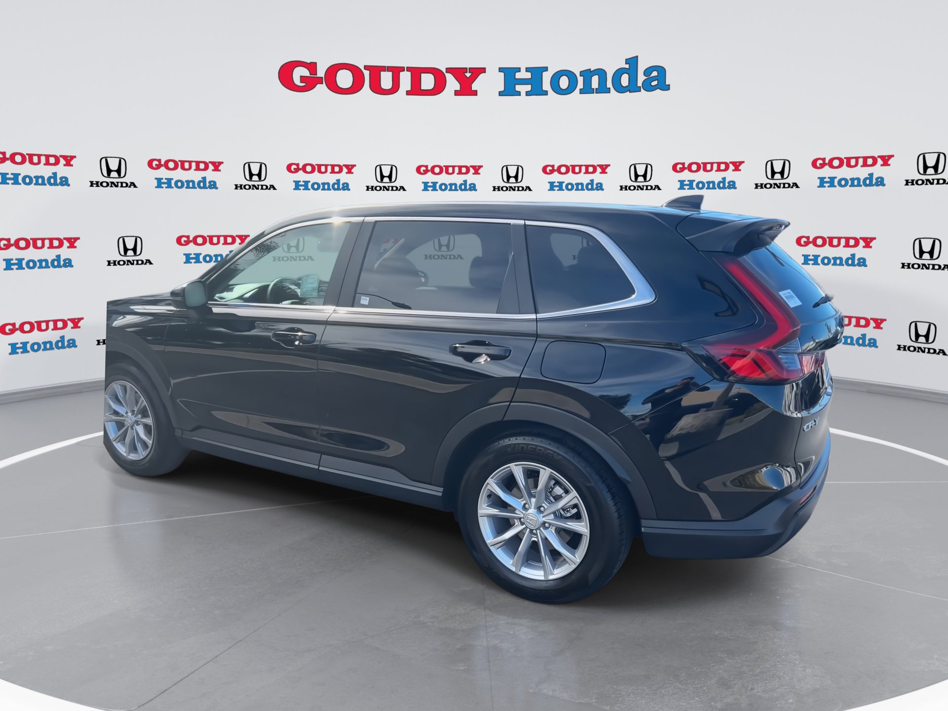 Certified 2025 Honda CR-V EX image 6