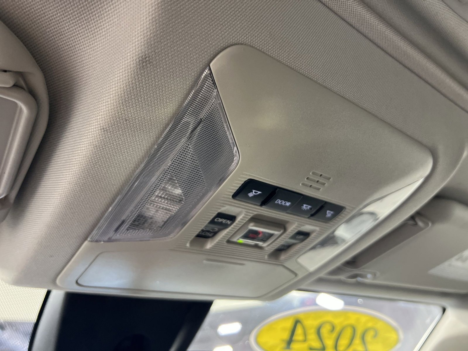 Used 2024 Toyota RAV4 XLE w/ Convenience Package image 27