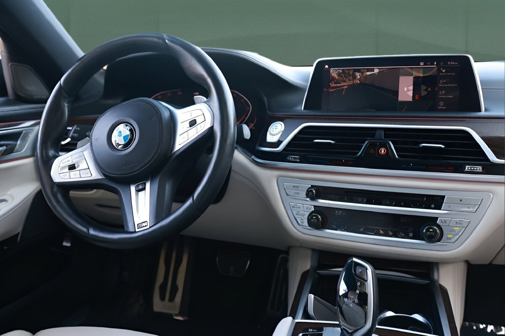Used 2020 BMW 750i xDrive w/ Executive Package AWD/4WD image 22