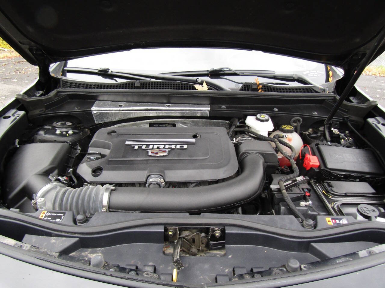 Used 2022 Cadillac XT4 Luxury image 29