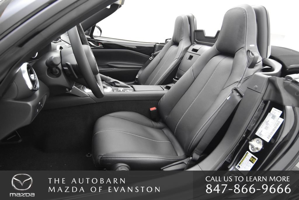 New 2025 MAZDA MX-5 Miata Grand Touring w/ Appearance Package image 24