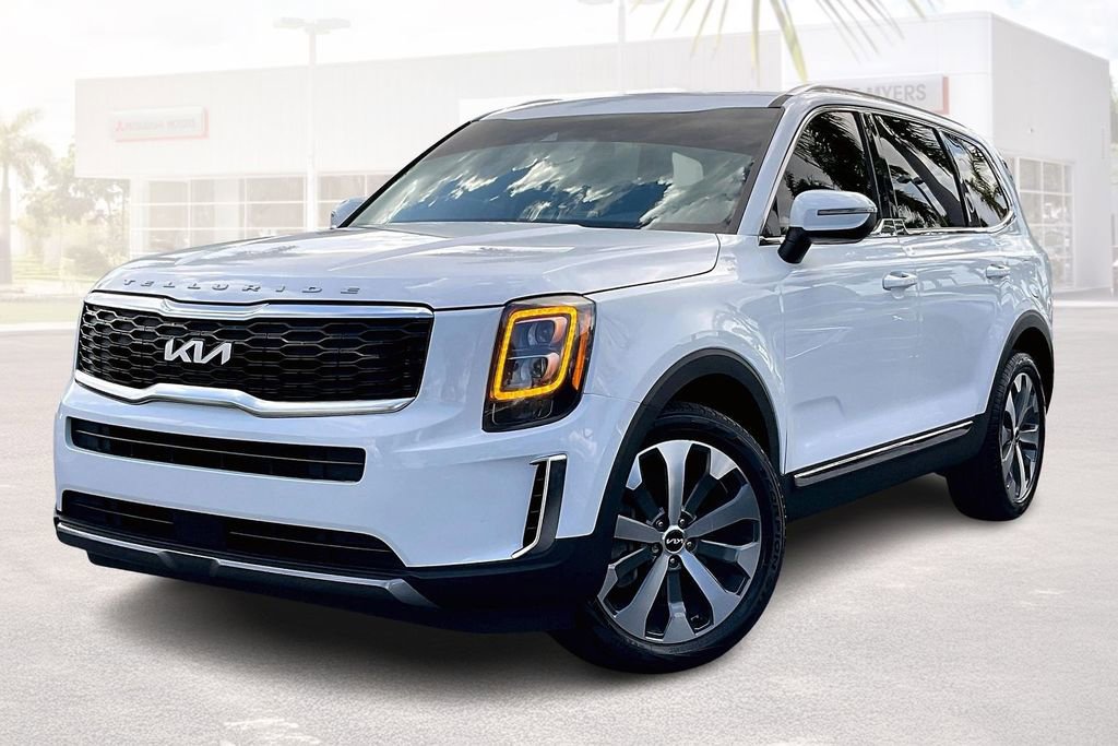 Used 2022 Kia Telluride EX w/ EX Premium Package image 27