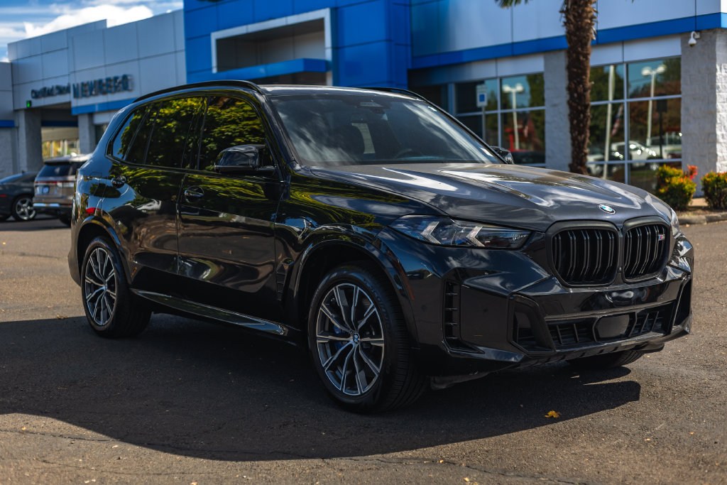 Used 2025 BMW X5 M60i AWD/4WD image 6