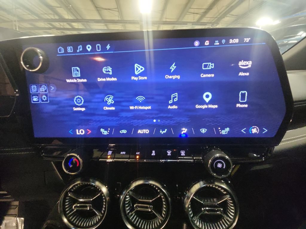 Certified 2024 Chevrolet Blazer EV LT AWD/4WD image 18
