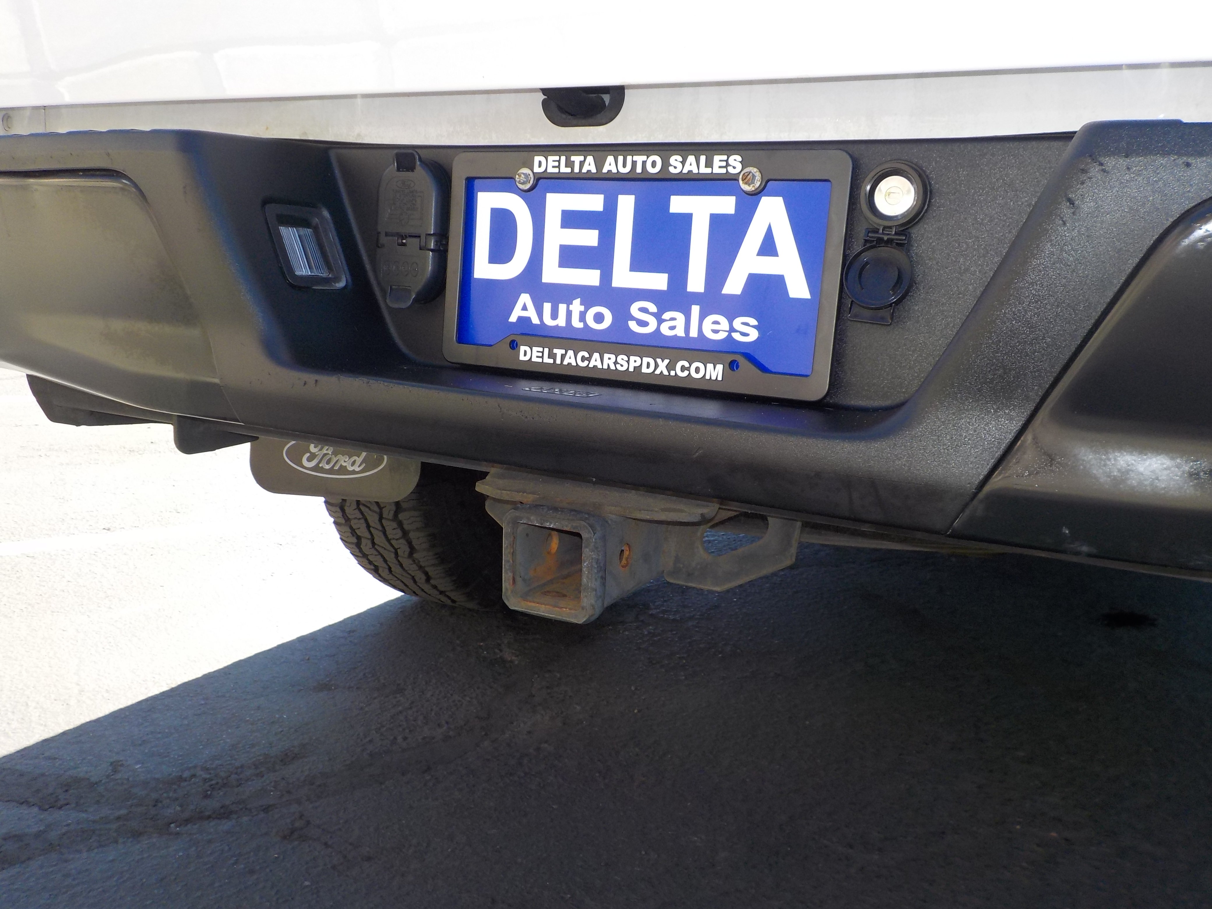 Used 2018 Ford F150 XL w/ Equipment Group 101A Mid AWD/4WD image 9