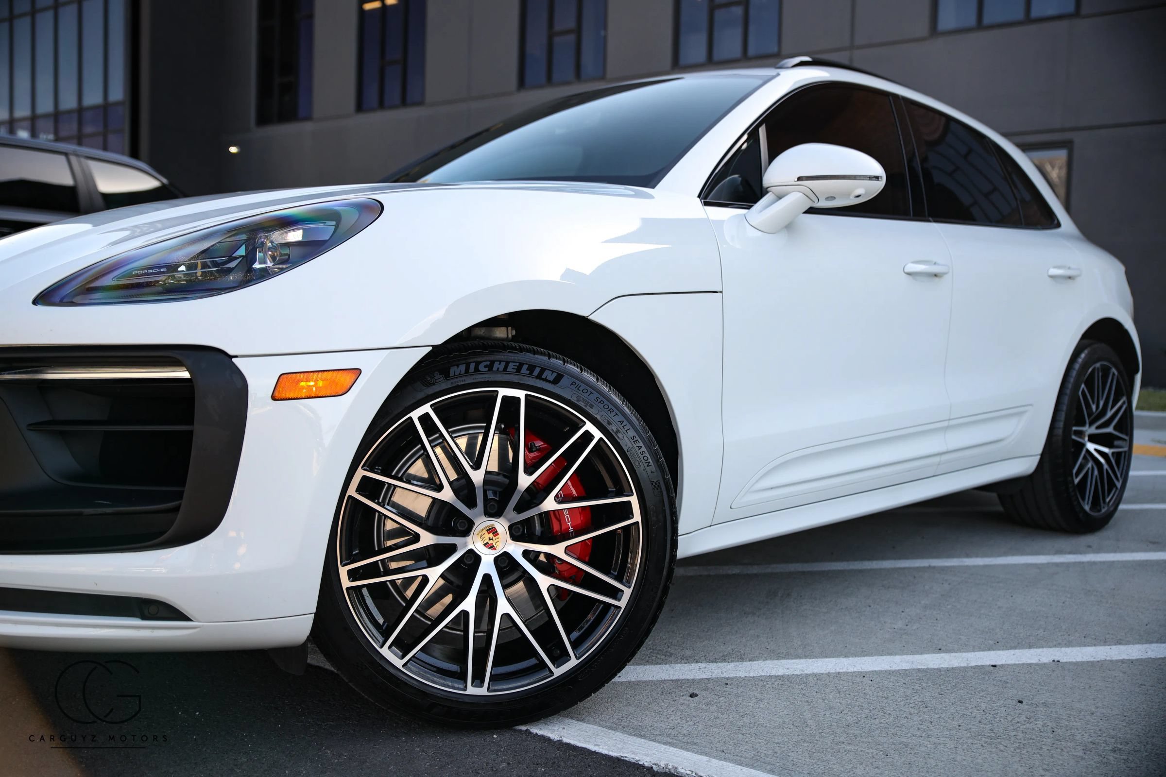 Used 2023 Porsche Macan GTS w/ Premium Package Plus AWD/4WD image 5