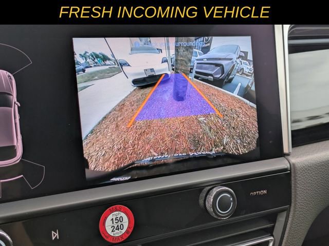 Used 2024 Porsche Macan image 17