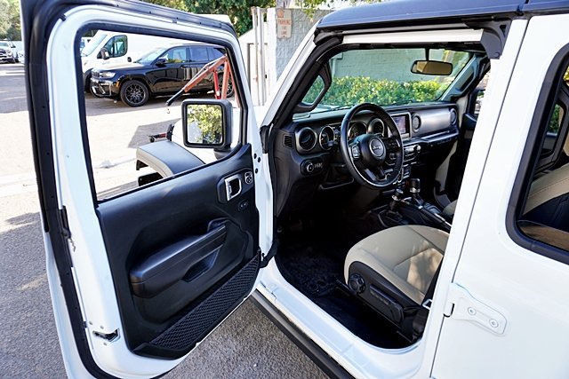 Used 2021 Jeep Wrangler Unlimited Sport AWD/4WD image 48