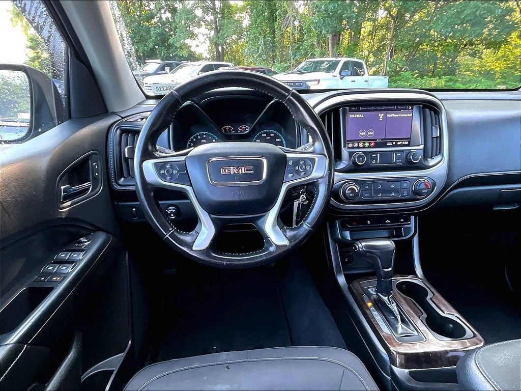 Used 2020 GMC Canyon SLE w/ Elevation Edition AWD/4WD image 16