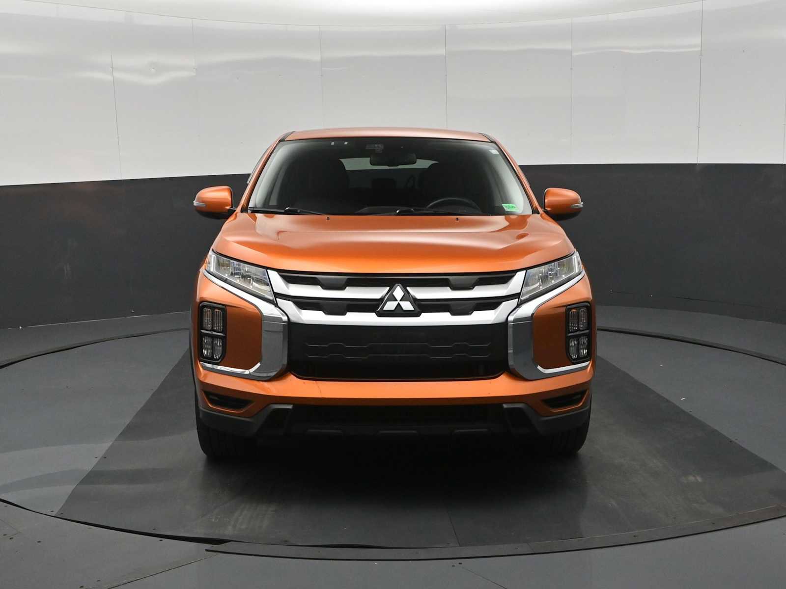 Used 2023 Mitsubishi Outlander Sport SE AWD/4WD image 3