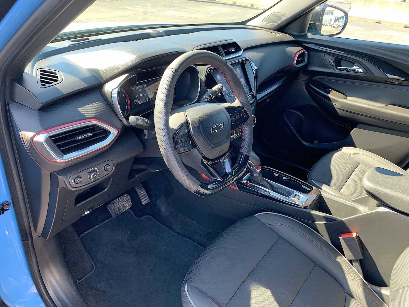 Certified 2023 Chevrolet TrailBlazer RS w/ Convenience Package image 10