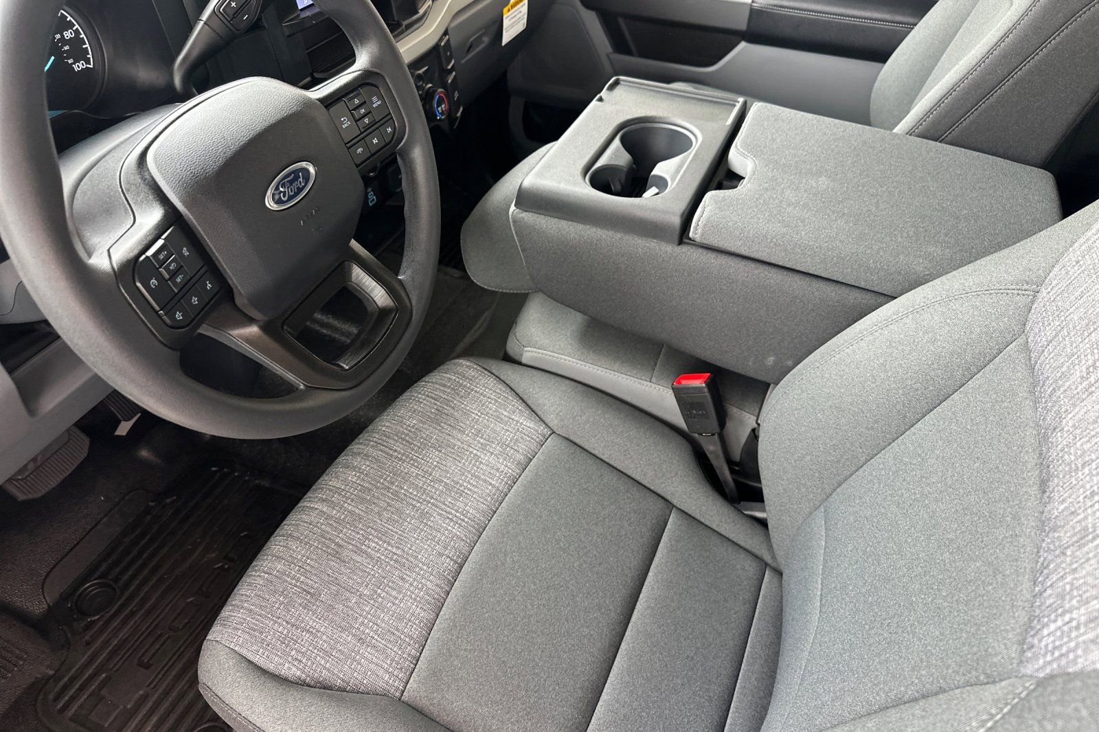 New 2026 Ford F350 XLT image 10