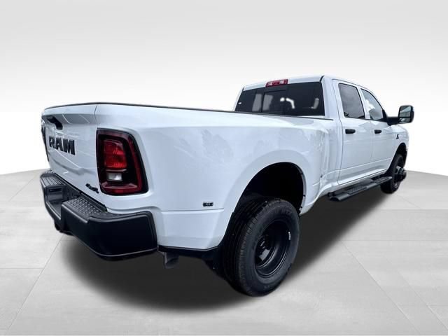 New 2026 RAM 3500 Tradesman AWD/4WD image 6