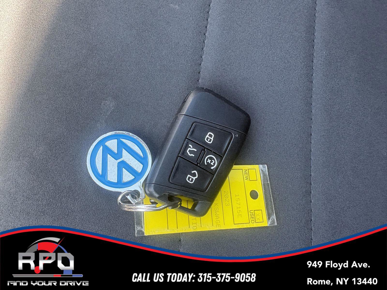 Used 2023 Volkswagen Taos SE image 31