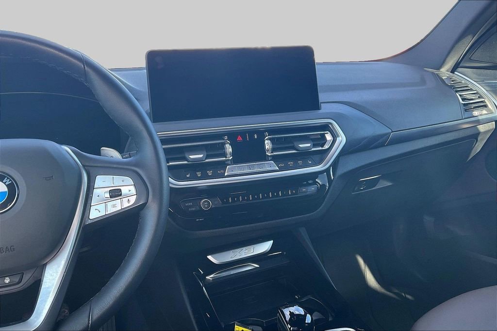 Used 2024 BMW X3 xDrive30i w/ Premium Package image 9