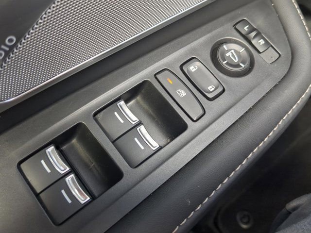 Certified 2024 Acura RDX SH-AWD w/ Technology Package image 19