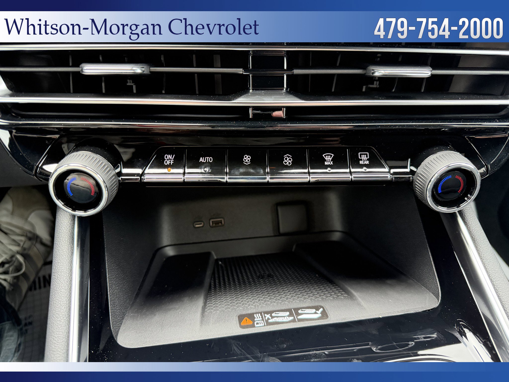 New 2026 Chevrolet Traverse LT w/ Sun and Wheel Package FWD image 27