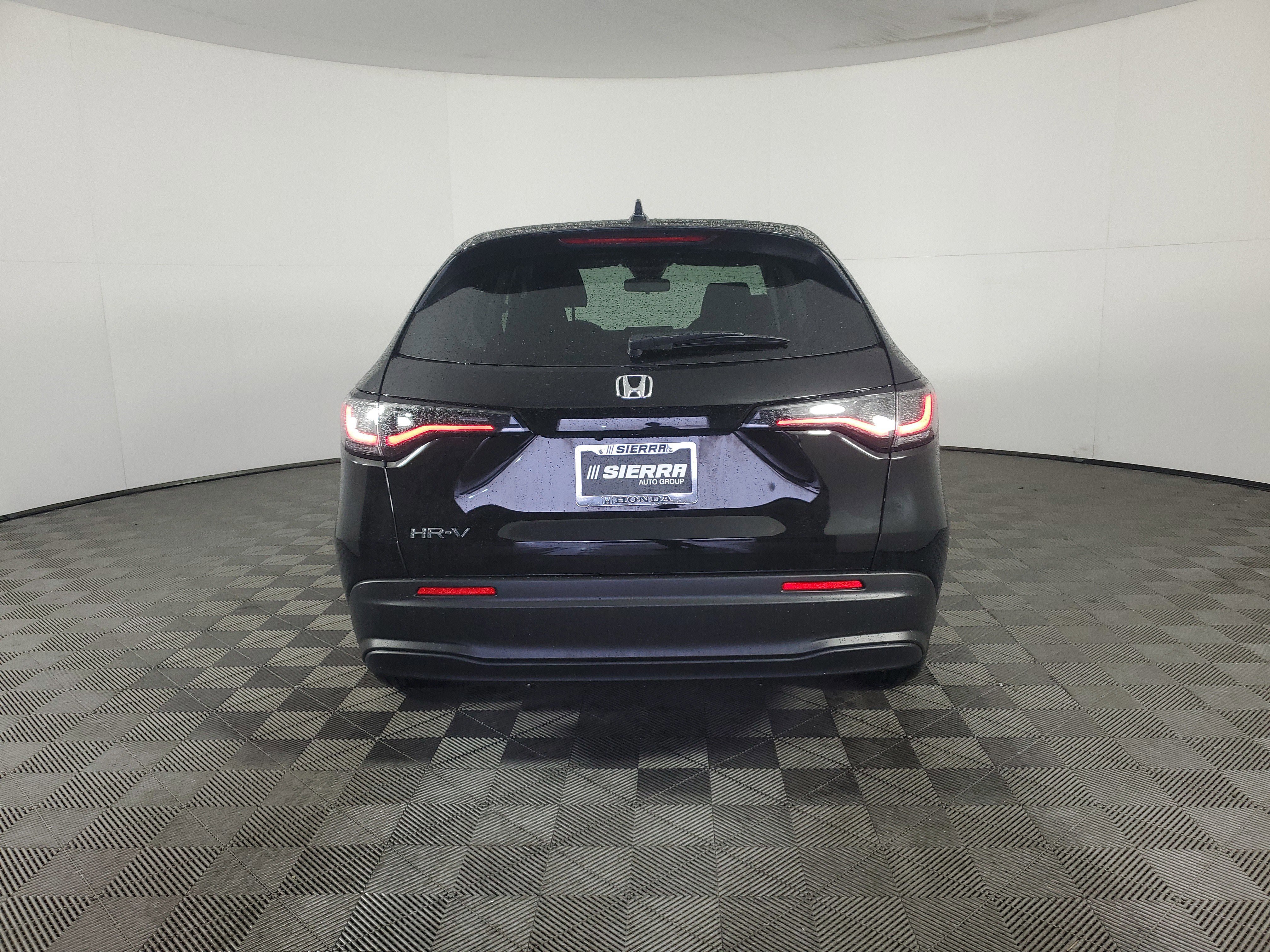 New 2026 Honda HR-V LX image 5