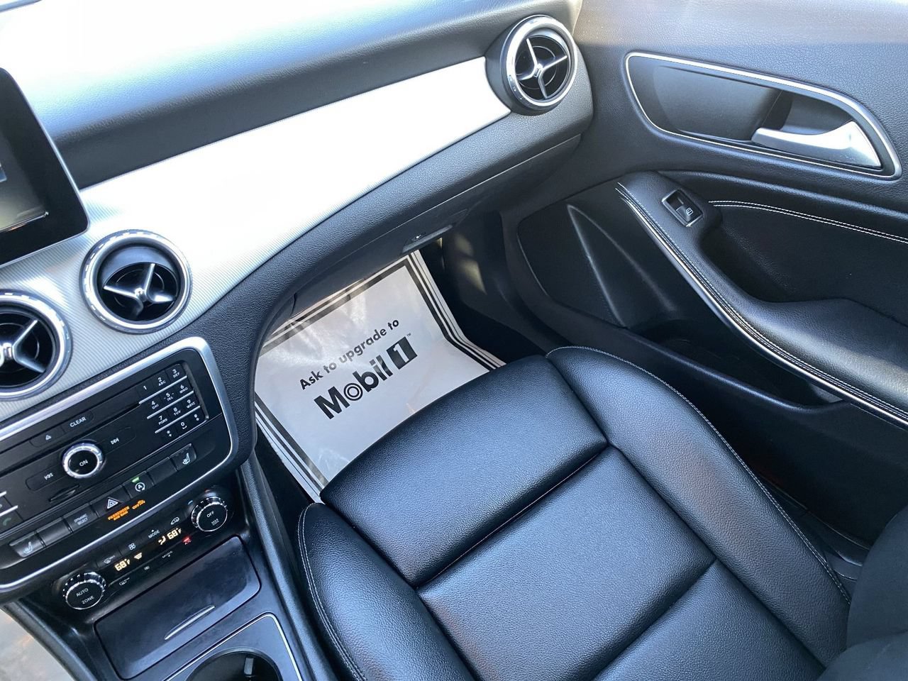 Used 2016 Mercedes-Benz GLA 250 image 18