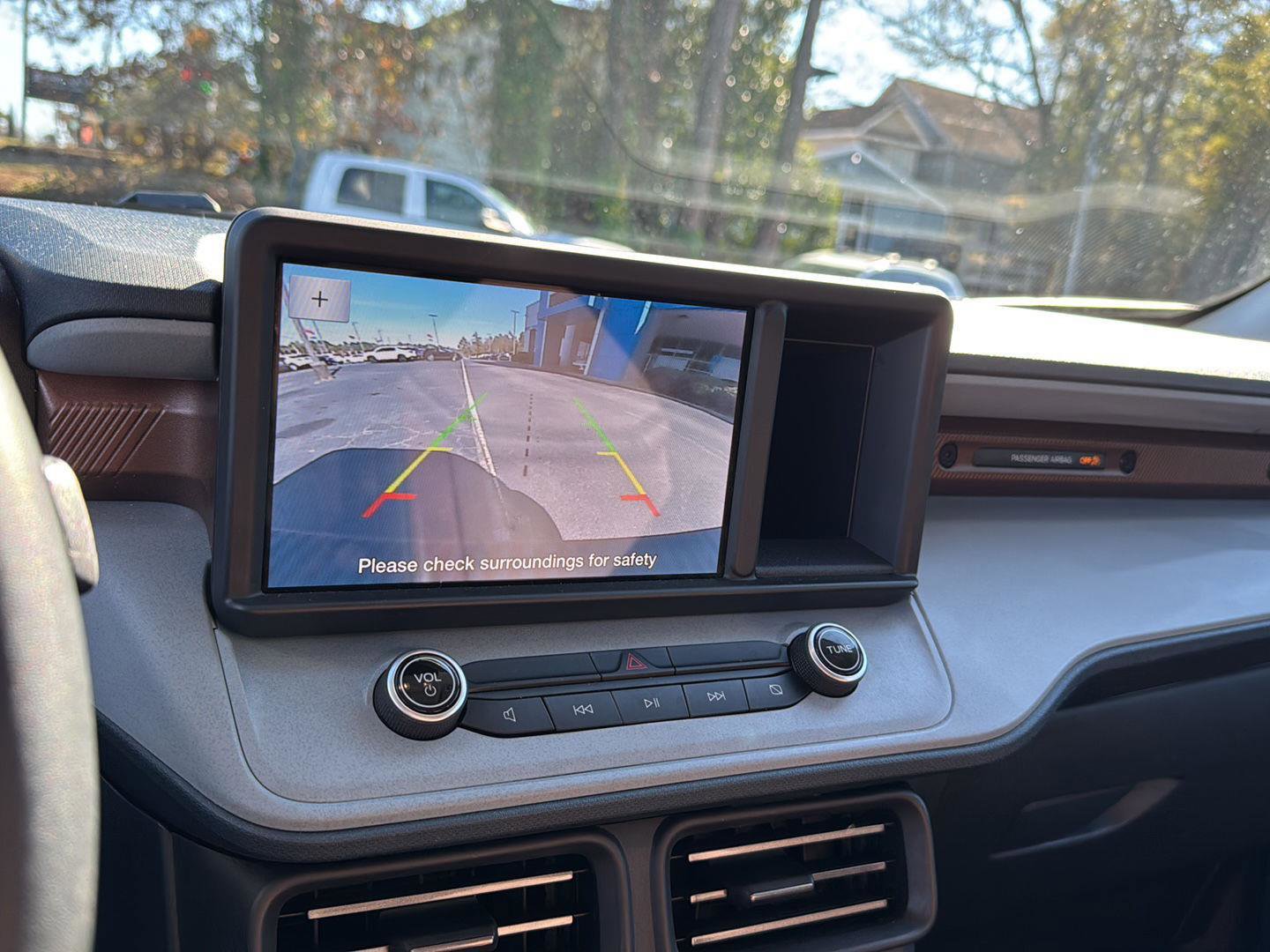 Used 2023 Ford Maverick Lariat w/ Equipment Group 500A Standard image 23