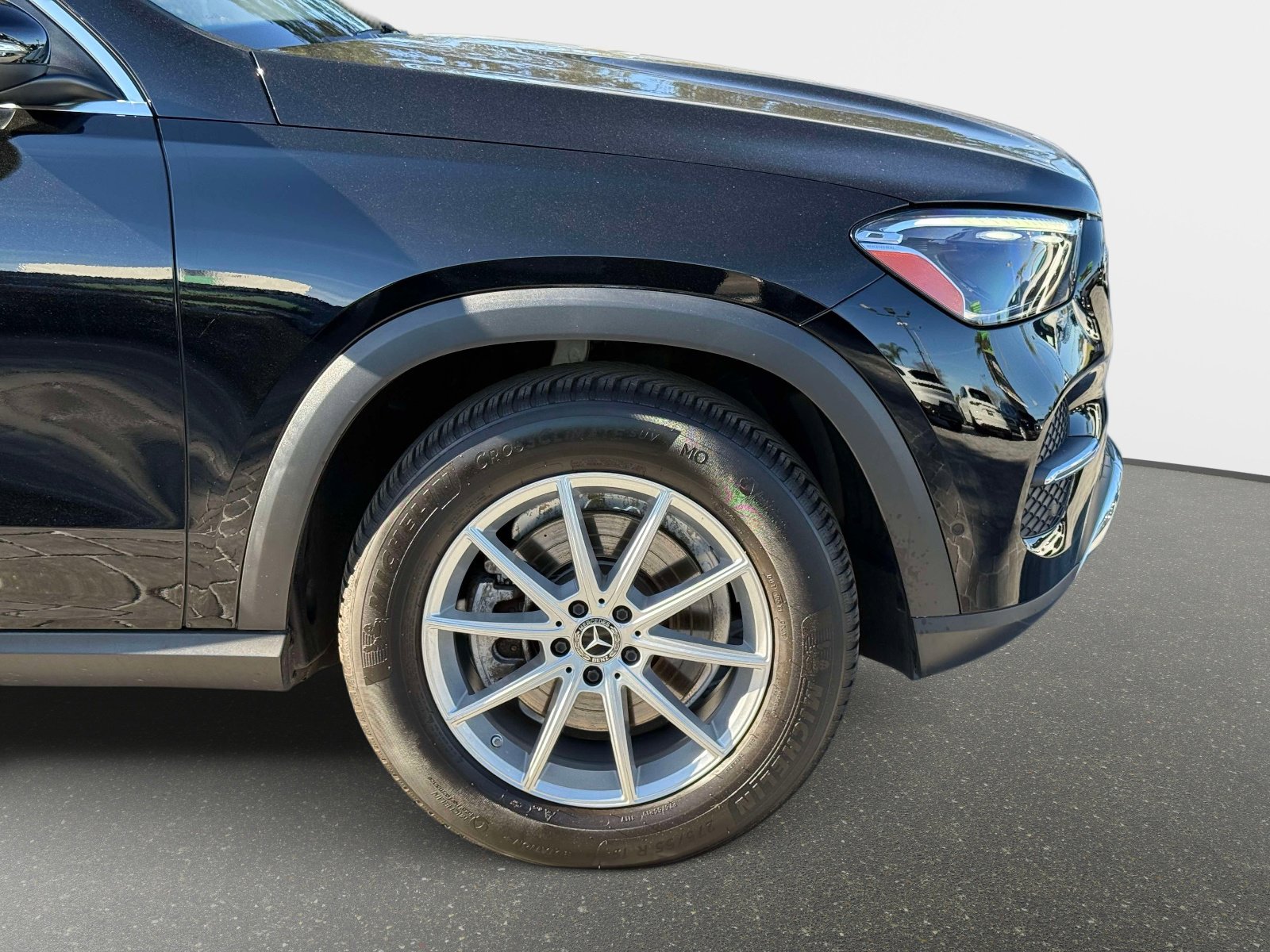 Used 2024 Mercedes-Benz GLE 350 4MATIC image 21