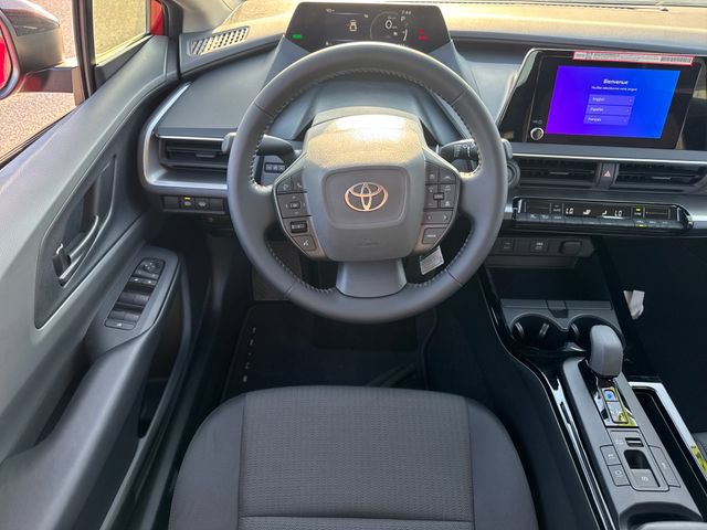 New 2027 Toyota Prius LE FWD image 13