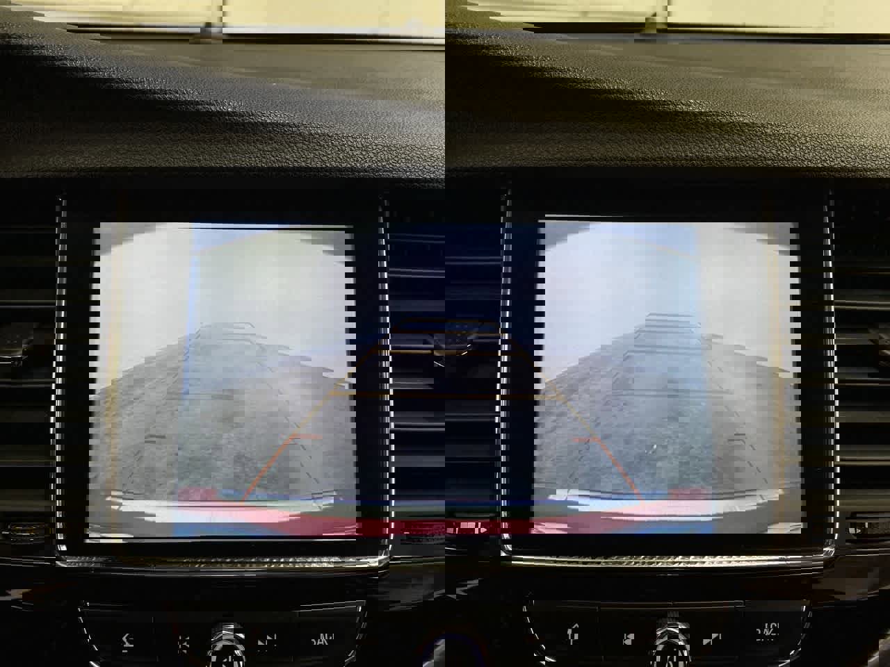 Used 2019 Buick Encore Essence image 26