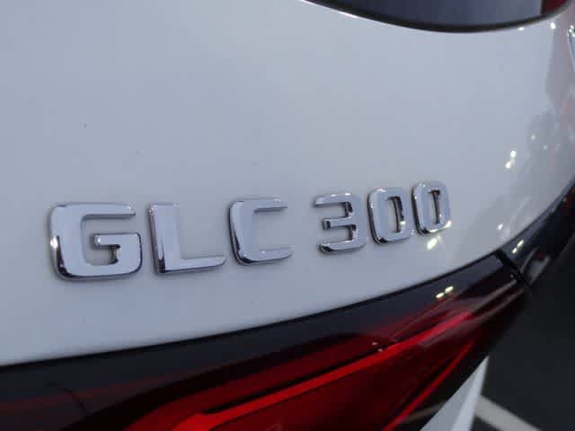 Used 2024 Mercedes-Benz GLC 300 4MATIC image 19