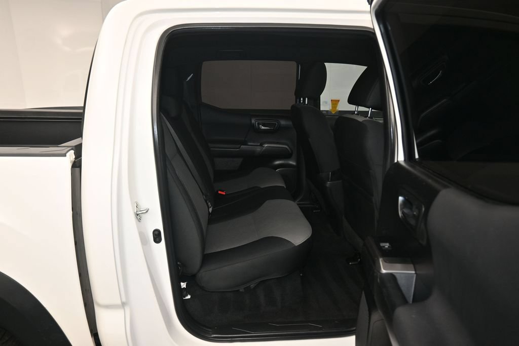 Used 2022 Toyota Tacoma TRD Off-Road RWD image 36