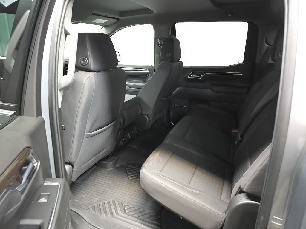 Used 2023 Chevrolet Silverado 1500 LT w/ Z71 Off-Road Package image 30