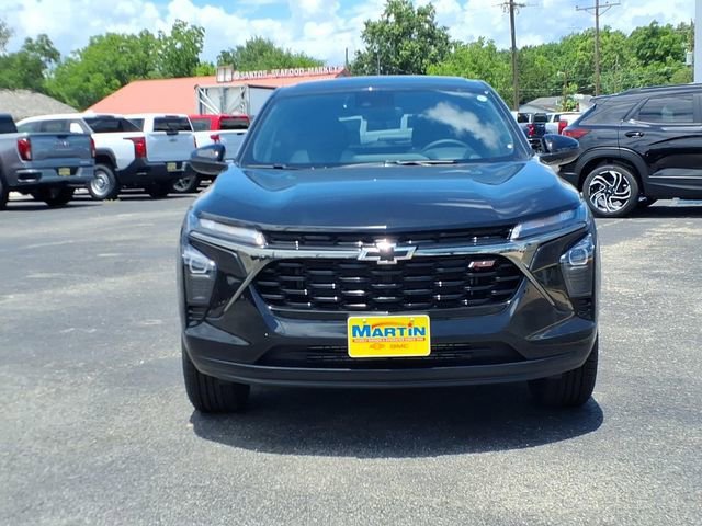 New 2026 Chevrolet Trax RS FWD image 2