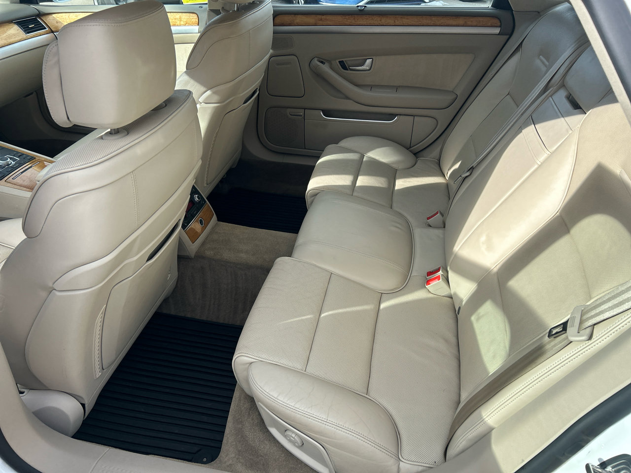 Used 2009 Audi A8 L 4.2 image 12