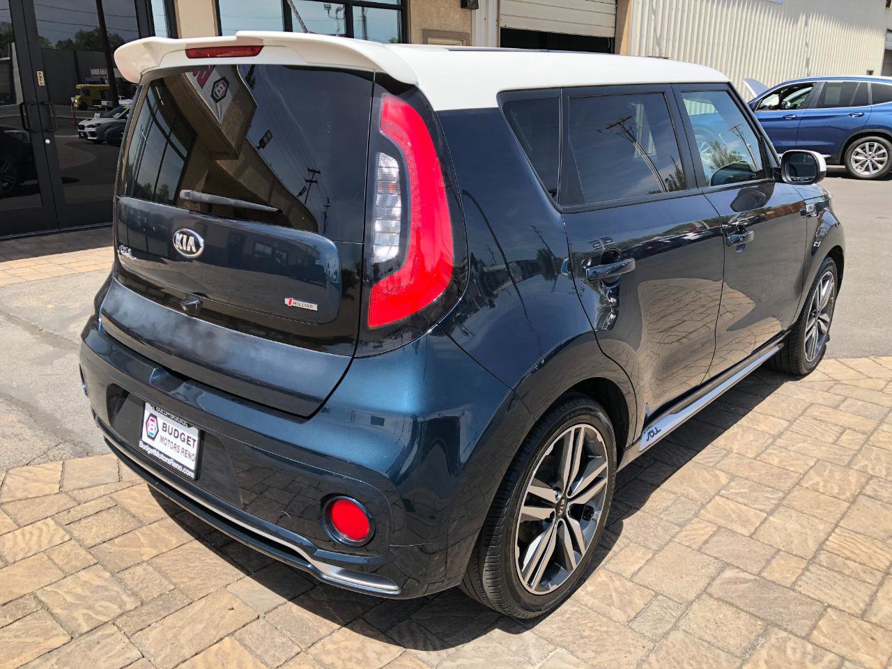 Used 2018 Kia Soul + FWD image 2
