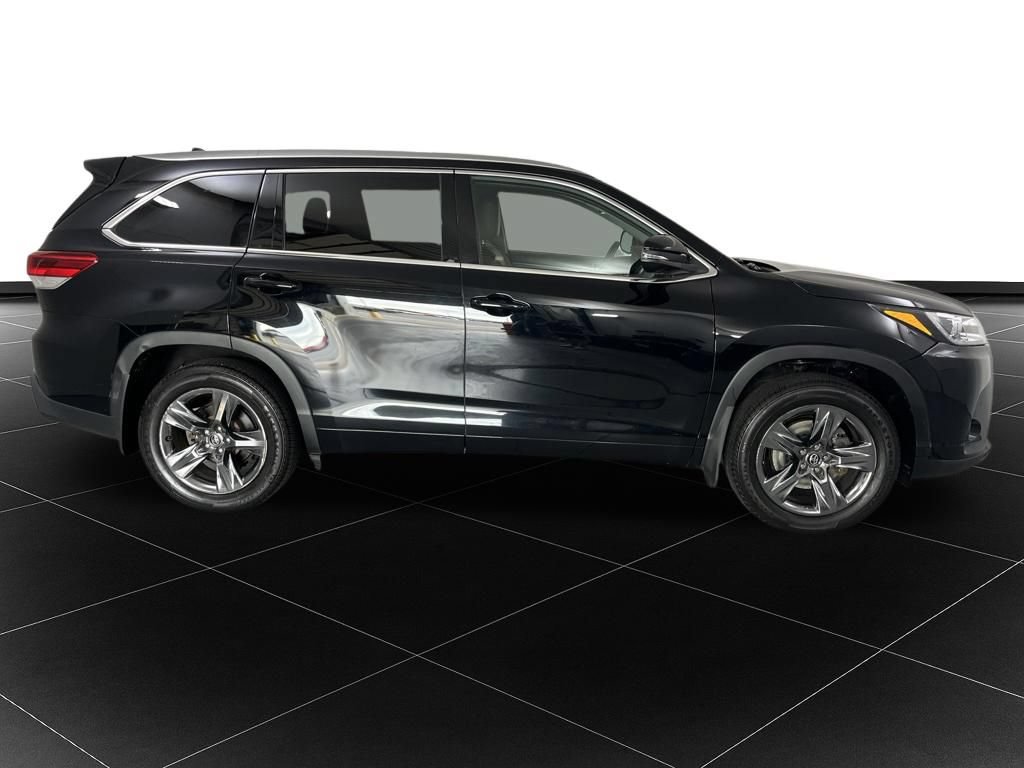 Used 2019 Toyota Highlander Limited AWD/4WD image 6
