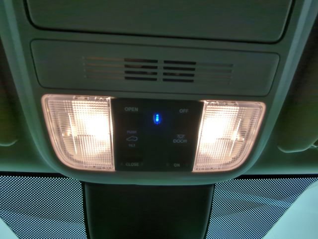 New 2026 Honda Odyssey Touring image 34