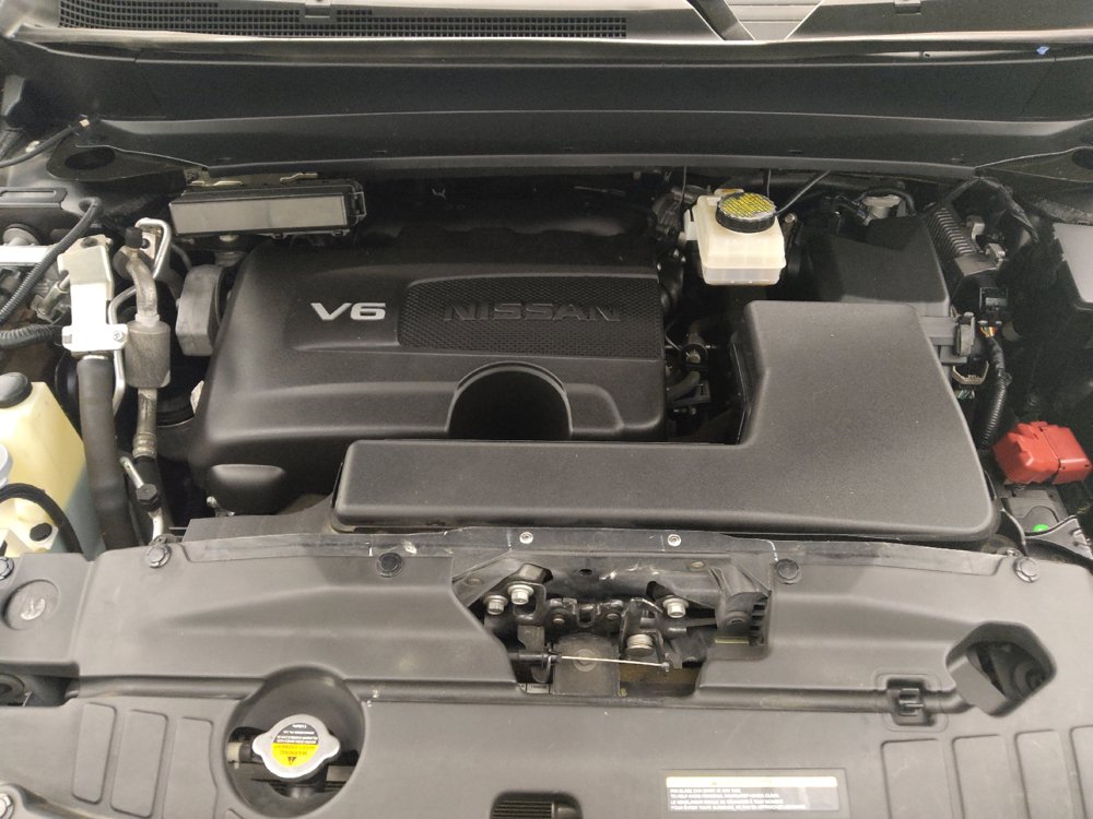 Used 2020 Nissan Pathfinder S FWD image 30