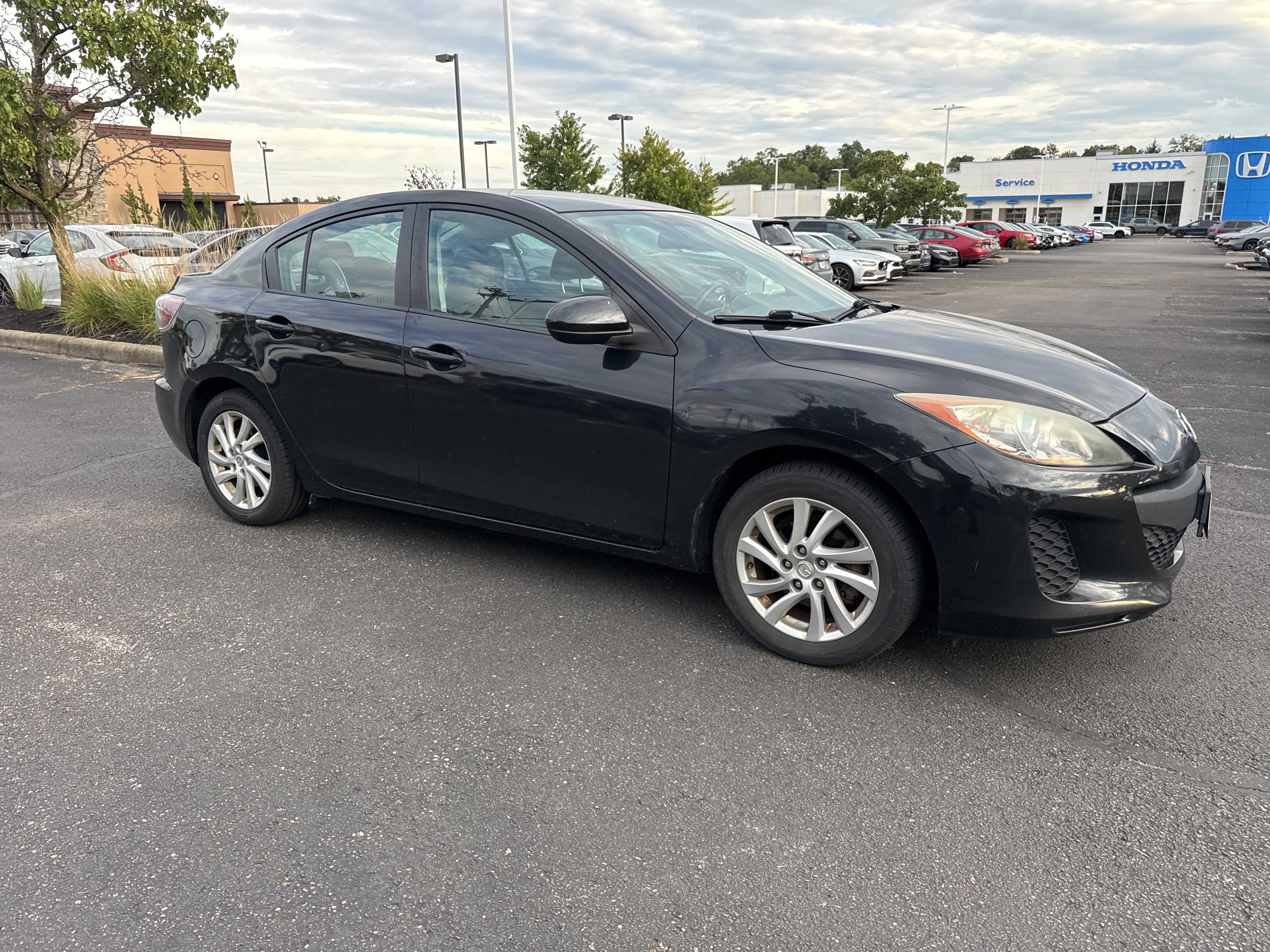 Used 2012 MAZDA MAZDA3 i Touring FWD image 13