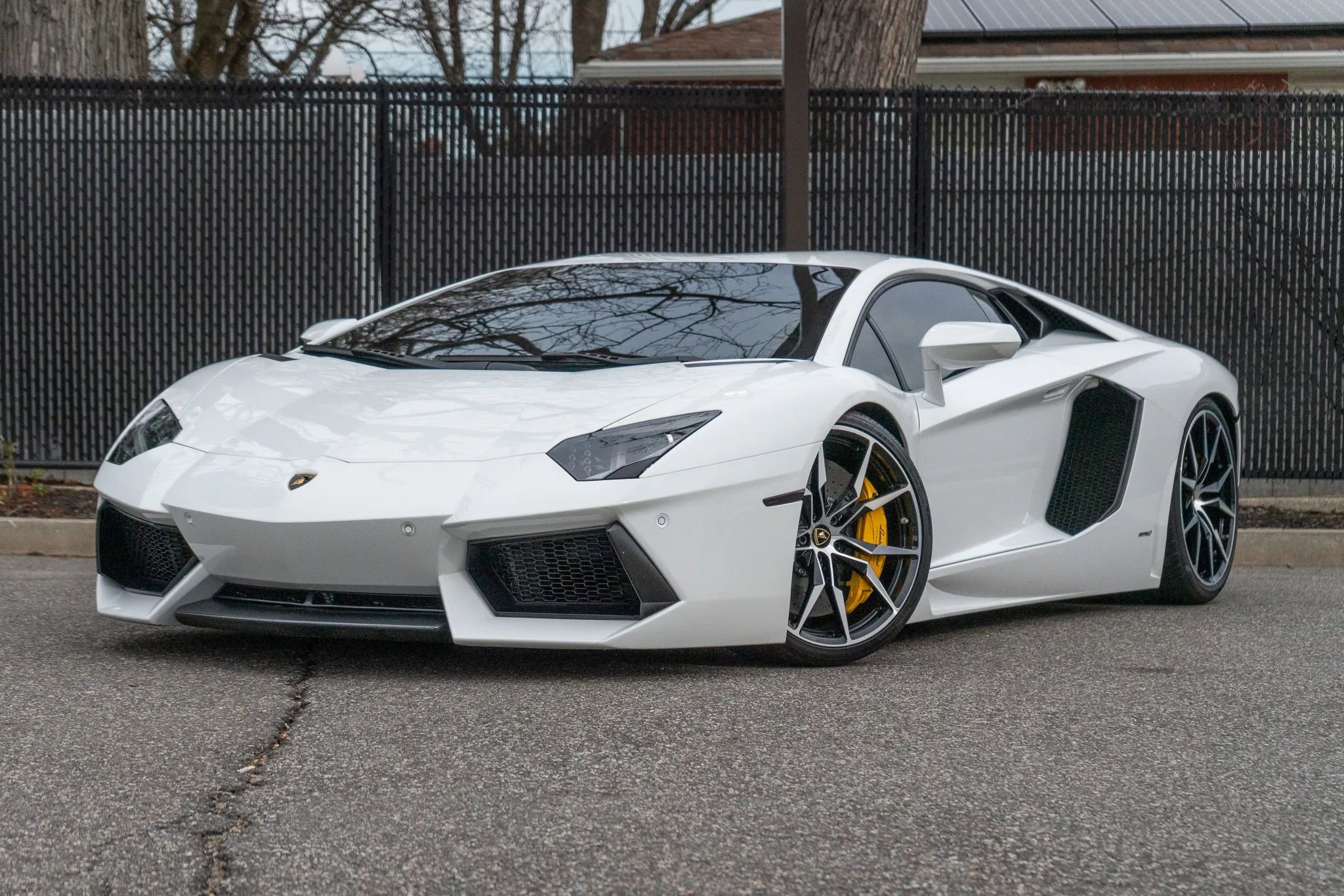 Used 2017 Lamborghini Aventador LP 700-4 image 1