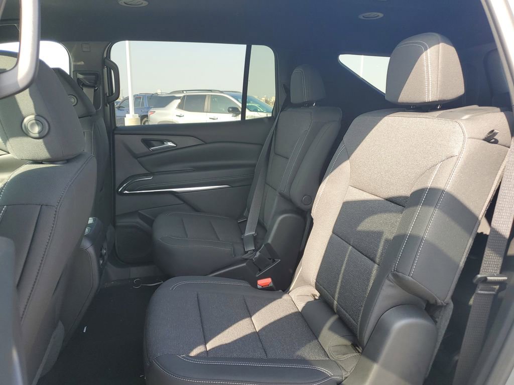 New 2026 Chevrolet Traverse LT w/ Driver Confidence Package image 13