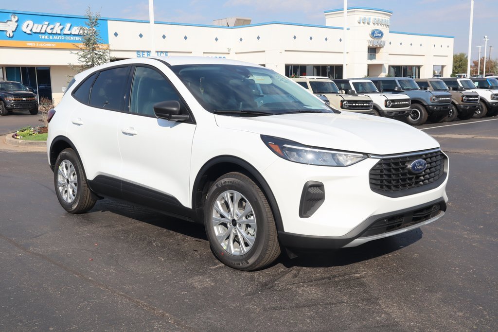 New 2026 Ford Escape Active w/ Cold Weather Package