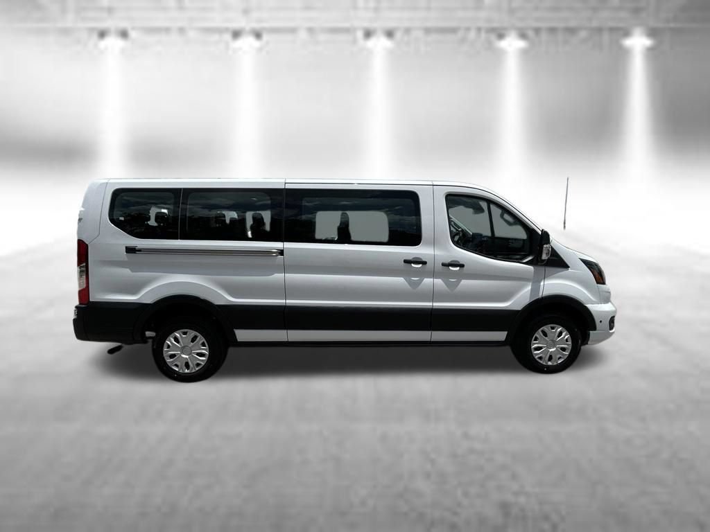 Certified 2025 Ford Transit 350 XLT RWD video 3