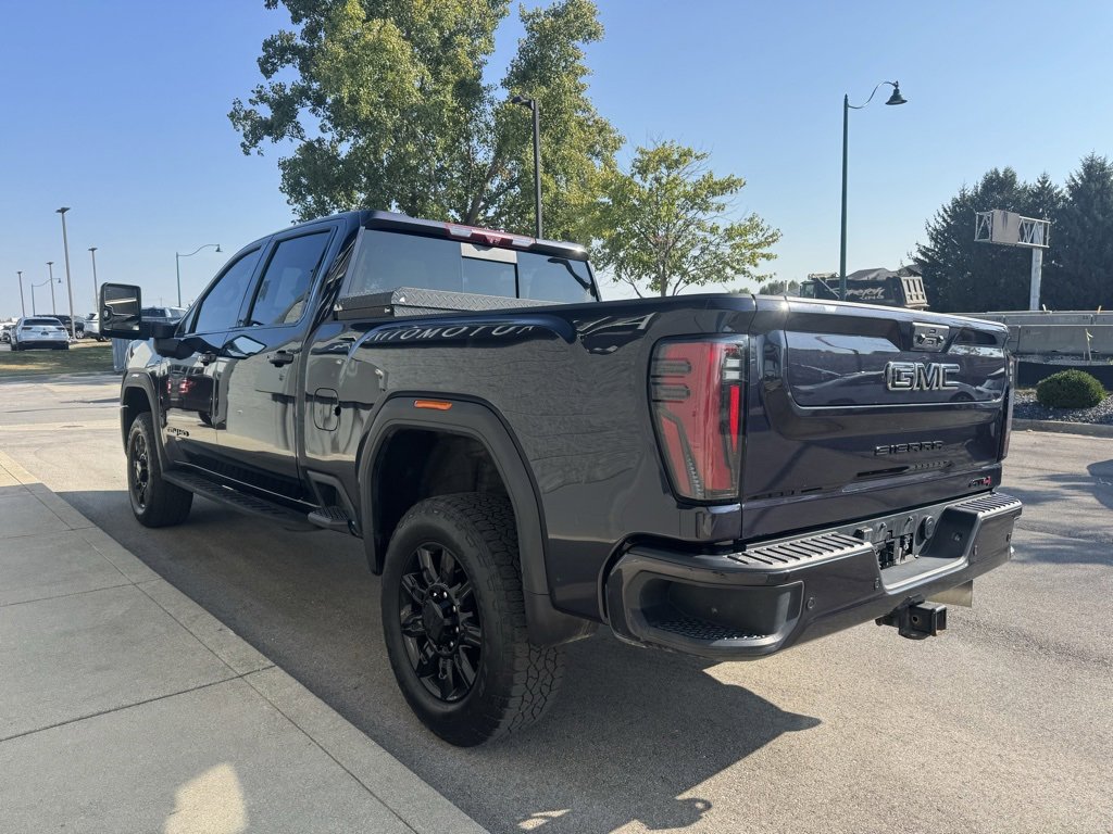 Used 2024 GMC Sierra 3500 AT4 w/ AT4 Premium Plus Package image 5
