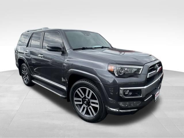 Used 2022 Toyota 4Runner Limited AWD/4WD image 12