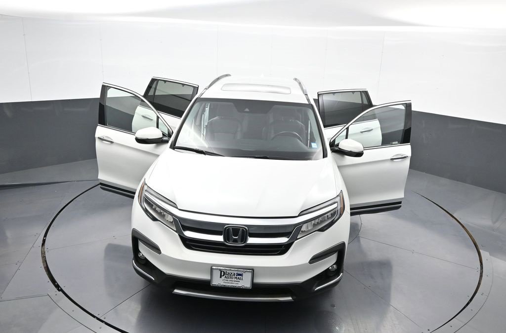 Certified 2022 Honda Pilot Touring image 50