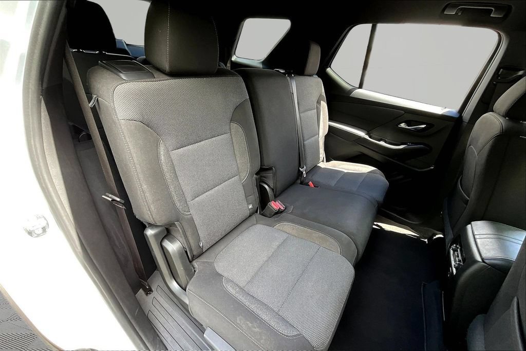 Used 2023 Chevrolet Traverse LT AWD/4WD image 26