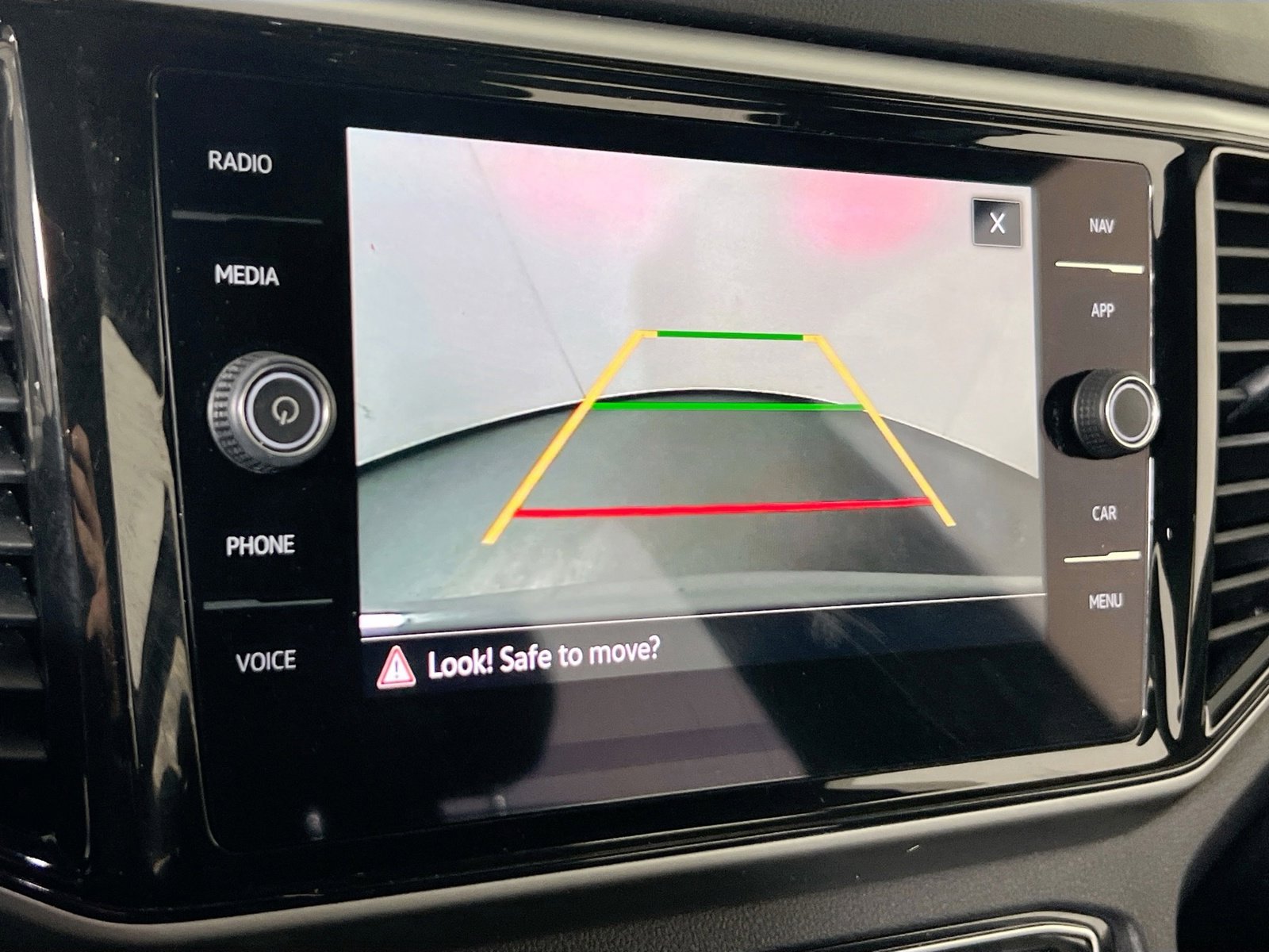 Used 2023 Volkswagen Atlas Cross Sport SEL R-Line image 13